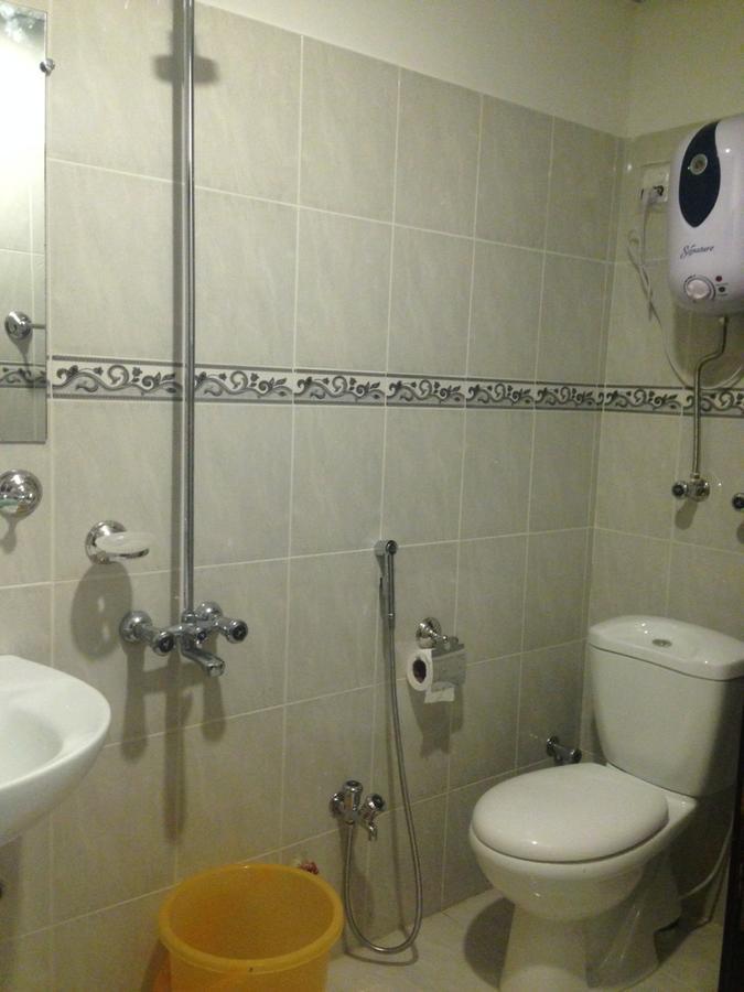 The Smart Hotel Murree Exterior photo