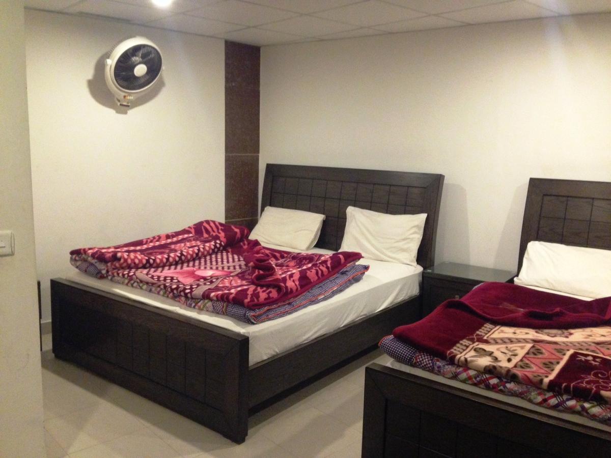The Smart Hotel Murree Exterior photo